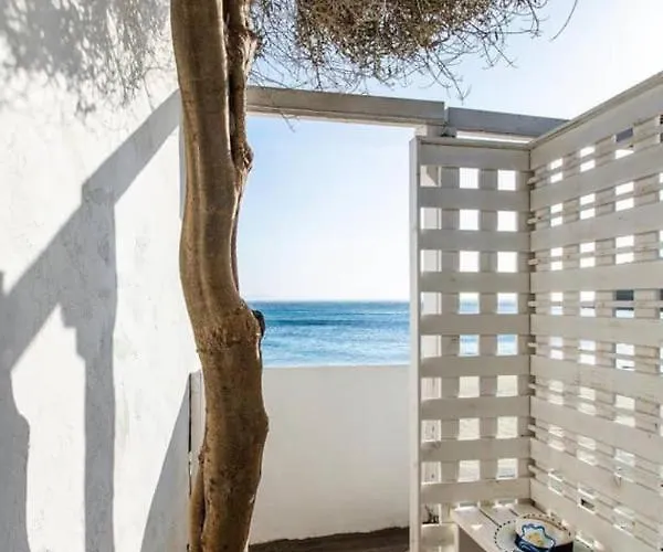 Meltemi House By Opus Daire Agios Stefanos (Mykonos)